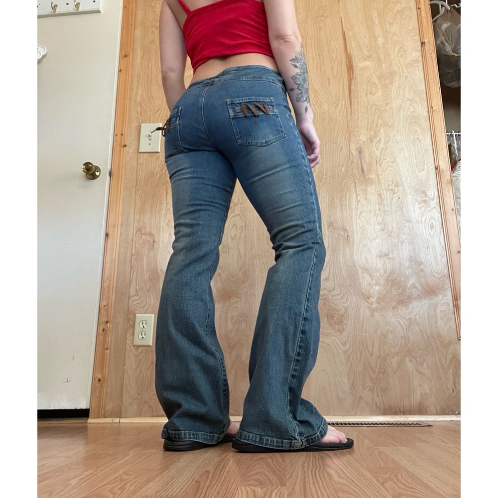 Women's Mid-Rise Flare Jeans in Medium Blue Wash